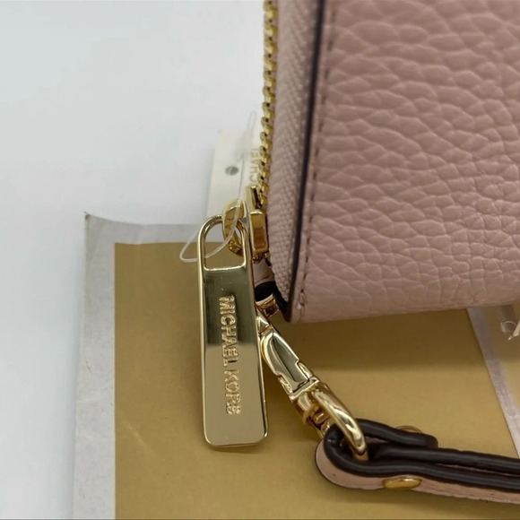 Michael Kors Large Flat MF Phone Case Wallet Light Pink - Picture 8 of 9